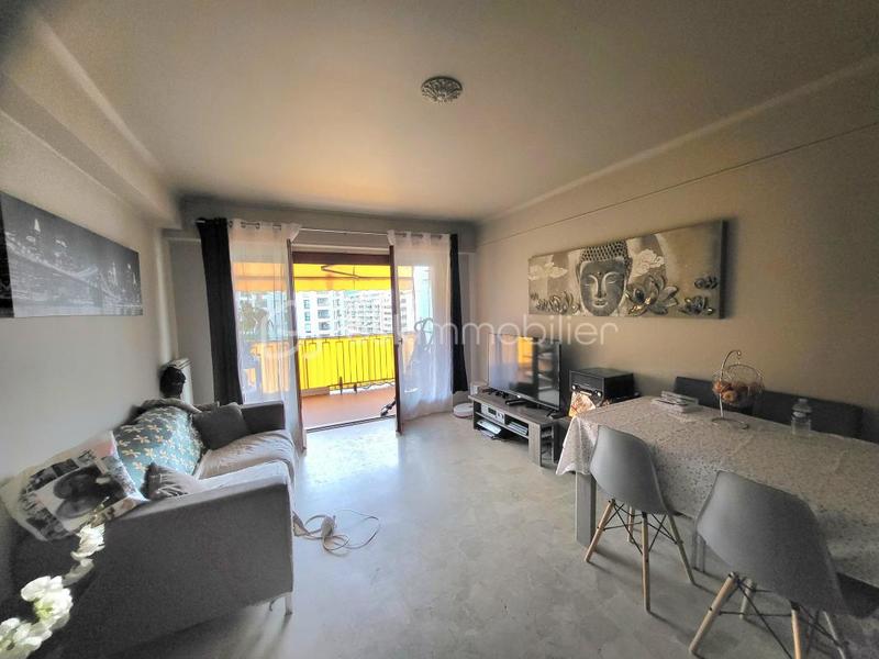 Appartement - 72 m² - 3 pièces