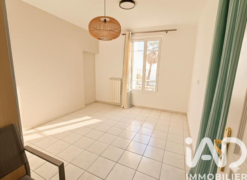 Appartement - 105 m² - 5 pièces