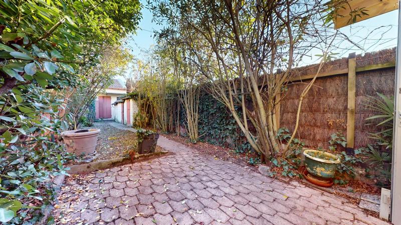 Maison - 80 m² - 5 pièces