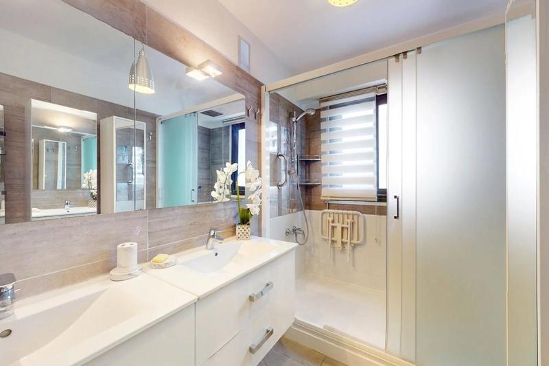 Appartement - 84 m² - 3 pièces