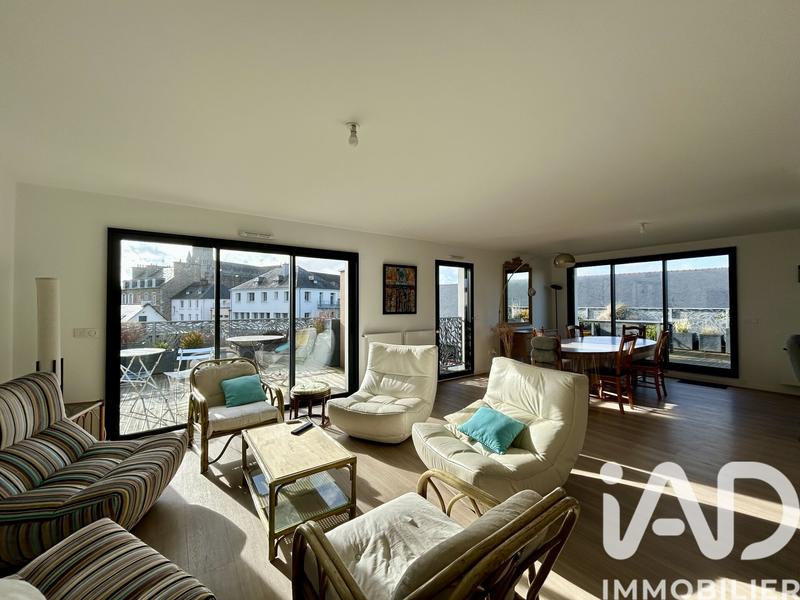 Appartement - 153 m² - 6 pièces