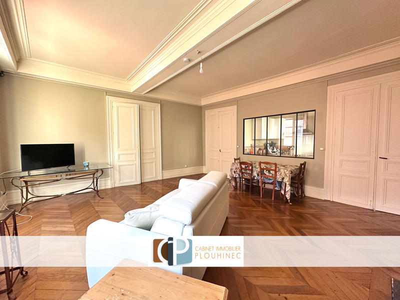 Appartement - 67 m² - 2 pièces