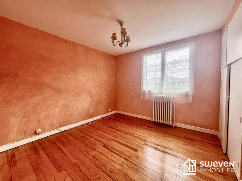 Maison - 120 m² - 7 pièces