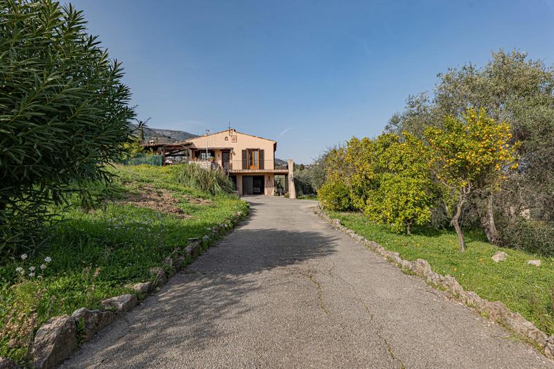 Villa - 101 m² - 4 pièces