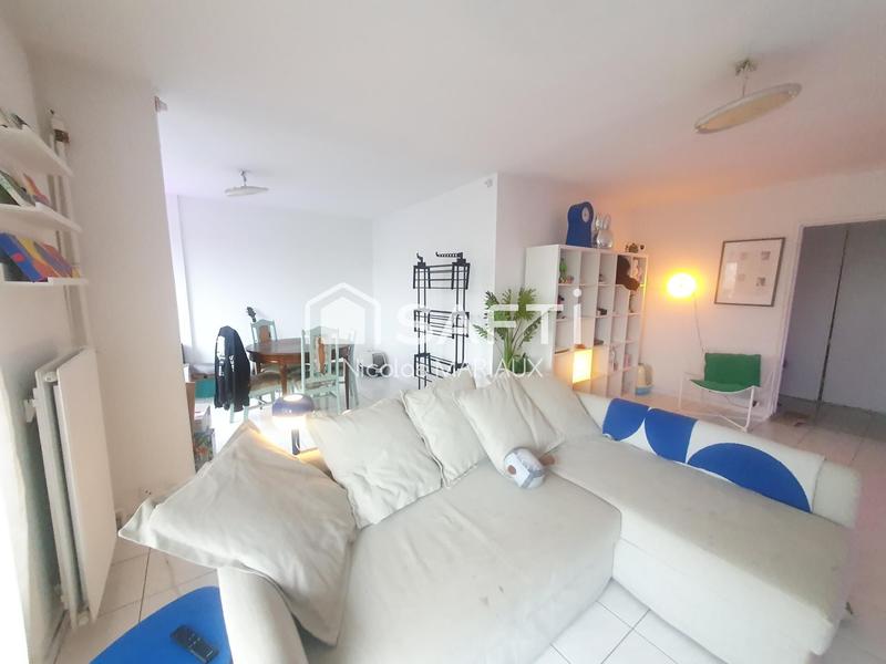 Appartement - 87 m² - 5 pièces