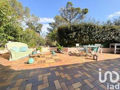 Appartement - 77 m² - 3 pièces