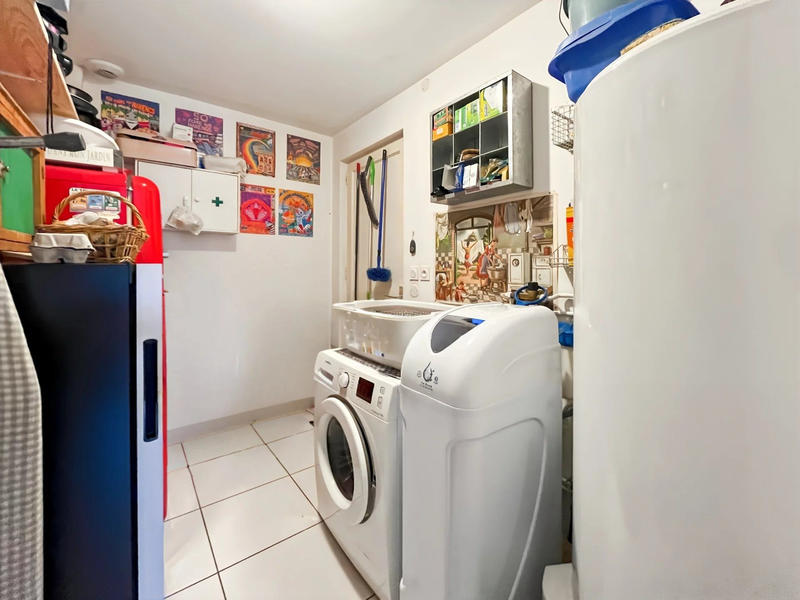 Maison traditionnelle - 147 m² - 6 pièces