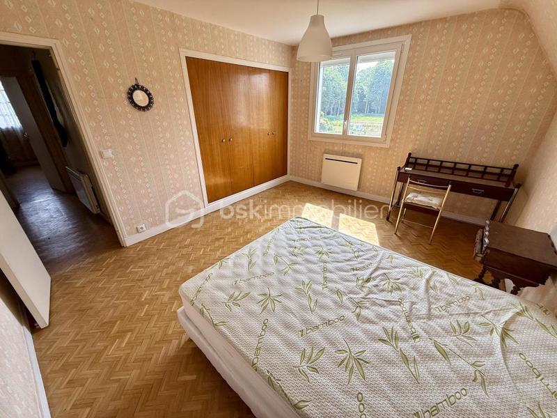 Maison traditionnelle - 205 m² - 7 pièces