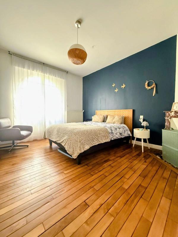 Maison - 162 m² - 6 pièces