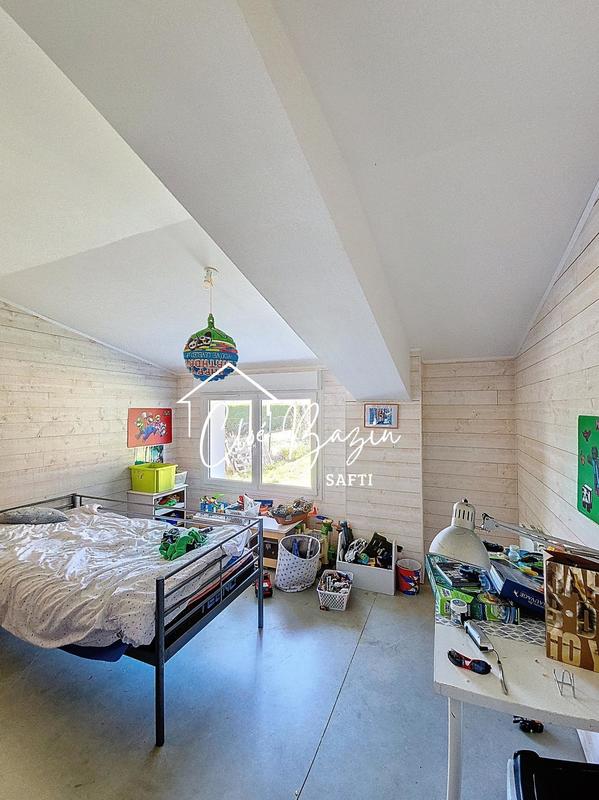 Maison - 155 m² - 6 pièces