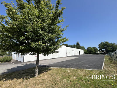 Local d'activités - 200 m²