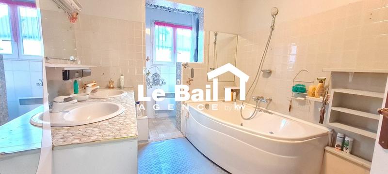 Maison - 148 m² - 6 pièces