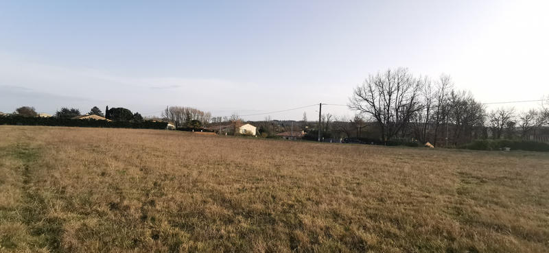 Terrain - 899 m²