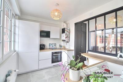 Appartement - 101 m² - 5 pièces