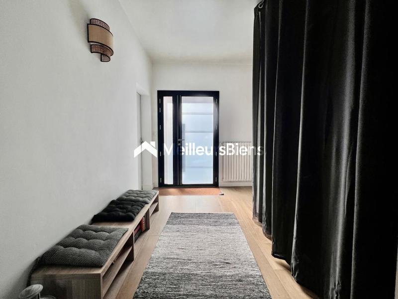 Maison - 168 m² - 8 pièces