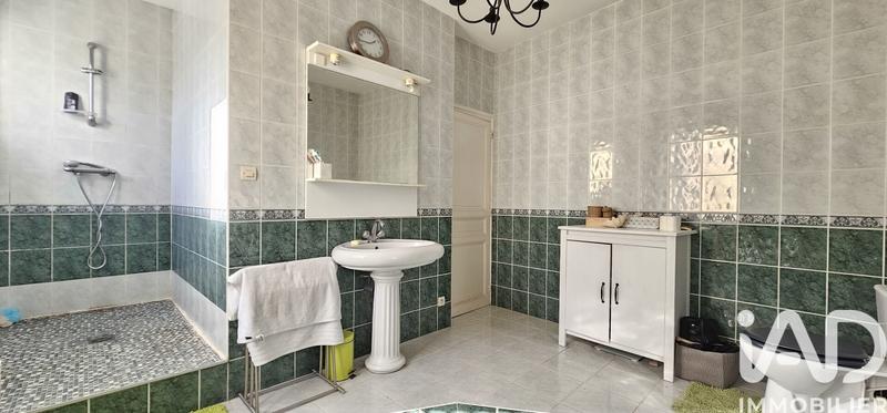 Maison - 148 m² - 6 pièces