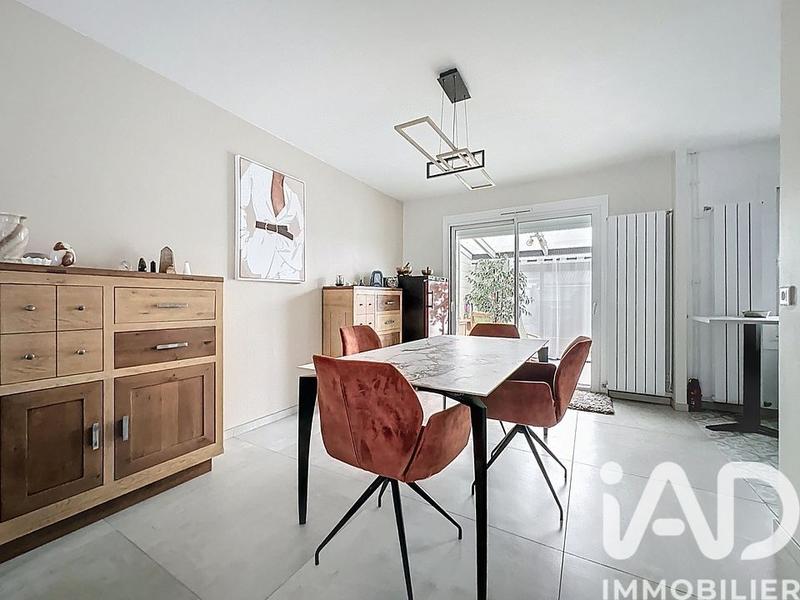 Maison - 91 m² - 4 pièces