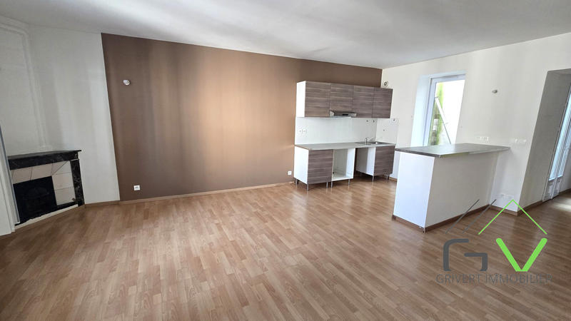 Appartement - 95 m² - 5 pièces