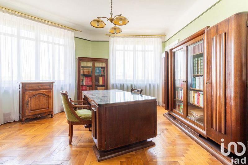 Appartement - 195 m² - 5 pièces