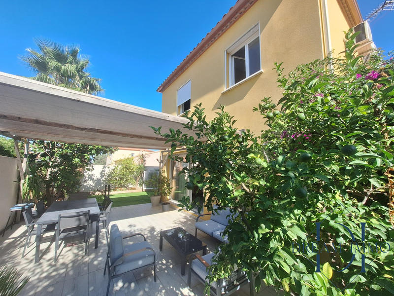 Villa - 136 m² - 5 pièces