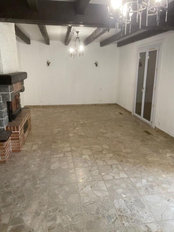 Maison - 194 m² - 10 pièces