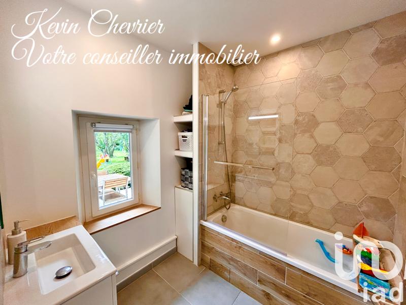 Maison - 120 m² - 6 pièces