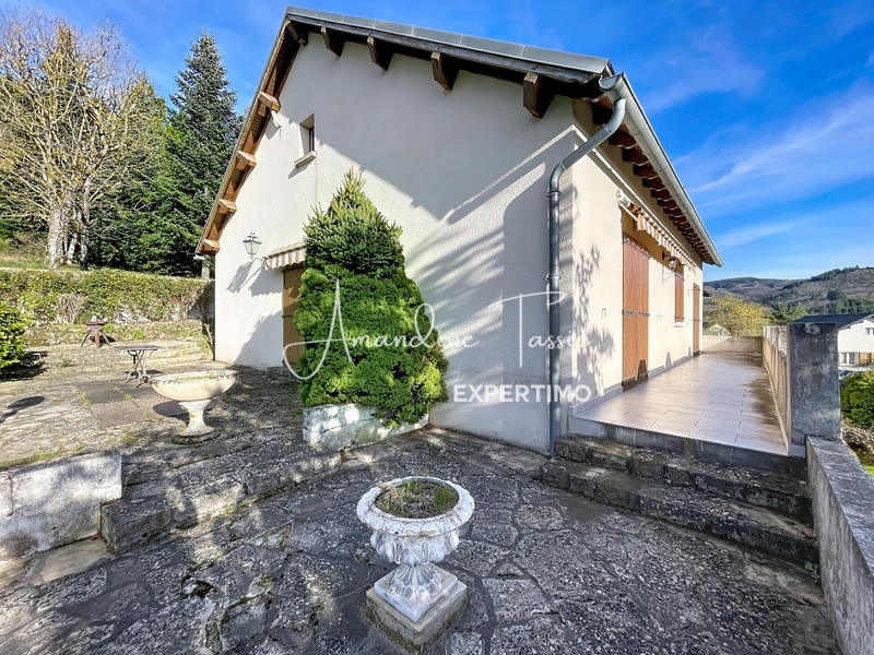 Maison - 163 m² - 5 pièces