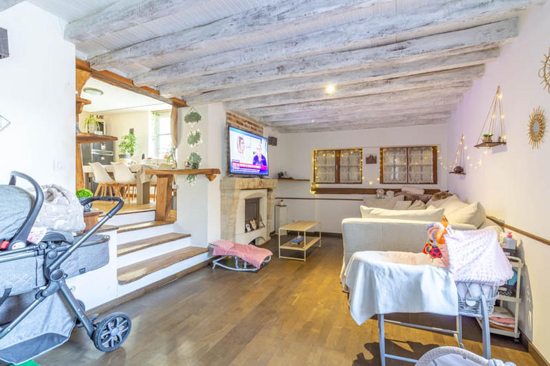 Immeuble - 180 m² - 10 pièces