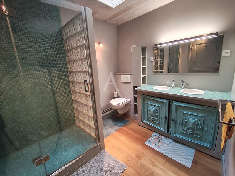 Maison de ville - 188 m² - 6 pièces