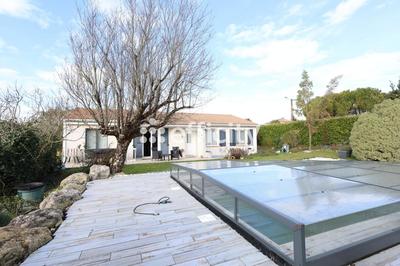 Villa - 111 m² - 4 pièces