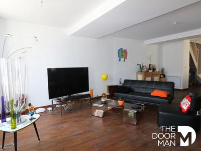 Maison - 160 m² - 4 pièces