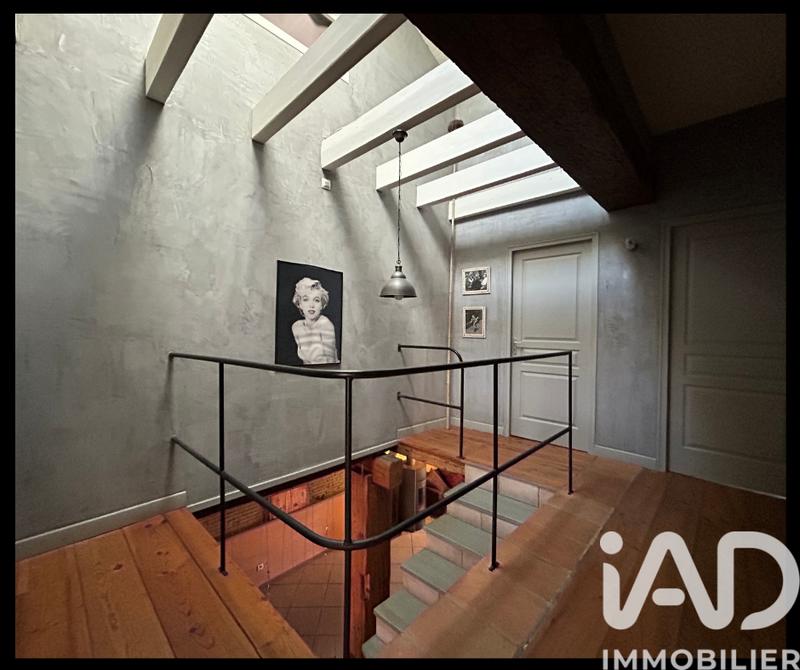 Maison - 196 m² - 5 pièces