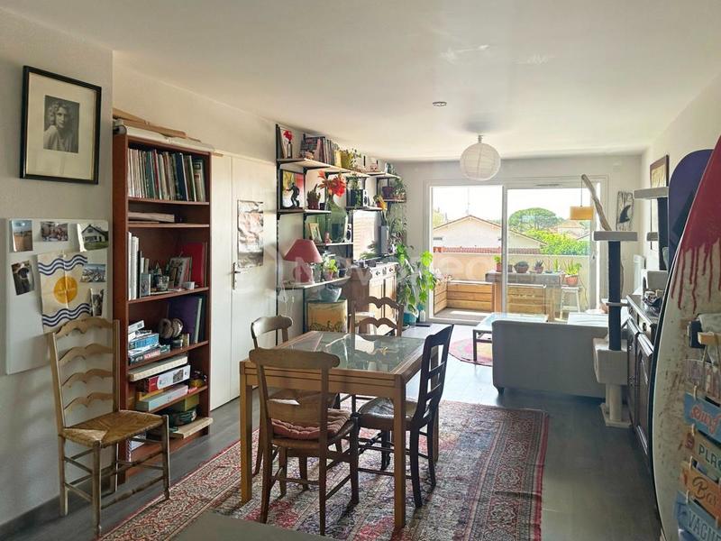 Appartement - 64 m² - 3 pièces