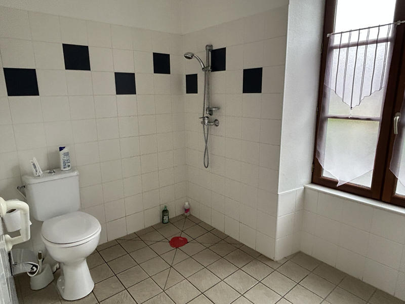 Maison - 289 m² - 9 pièces