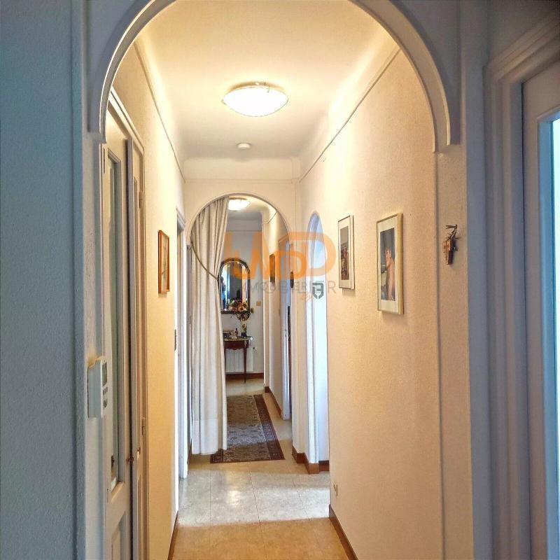 Appartement - 118 m² - 6 pièces