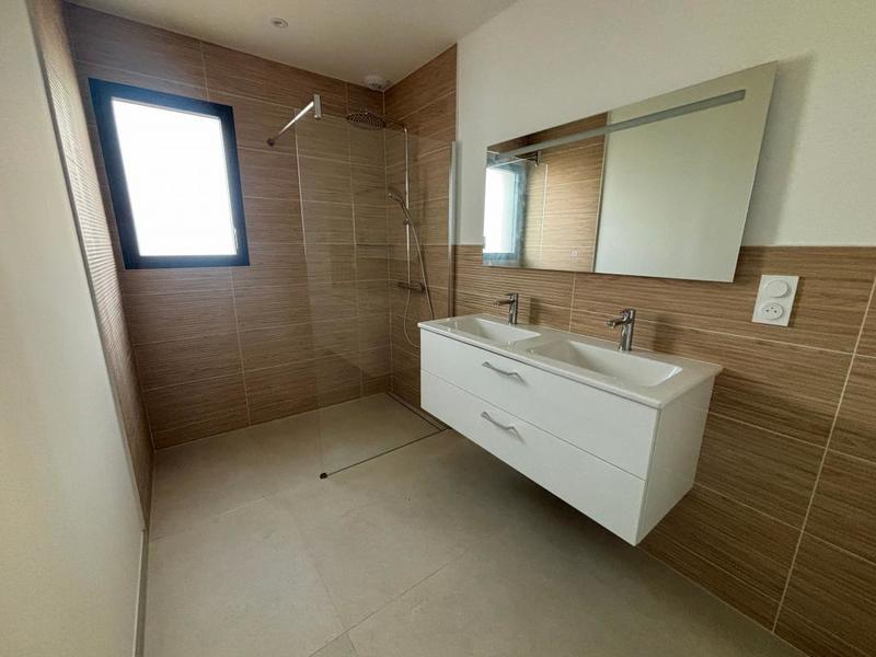 Maison - 83 m² - 4 pièces