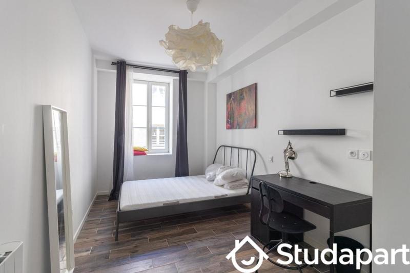 Chambre - 16 m² - 1 pièce