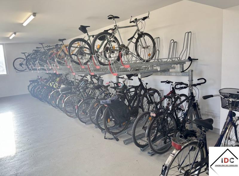 Appartement - 110 m² - 5 pièces