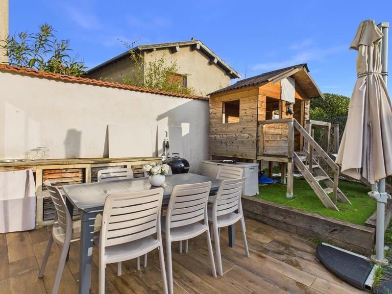 Maison - 106 m² - 5 pièces