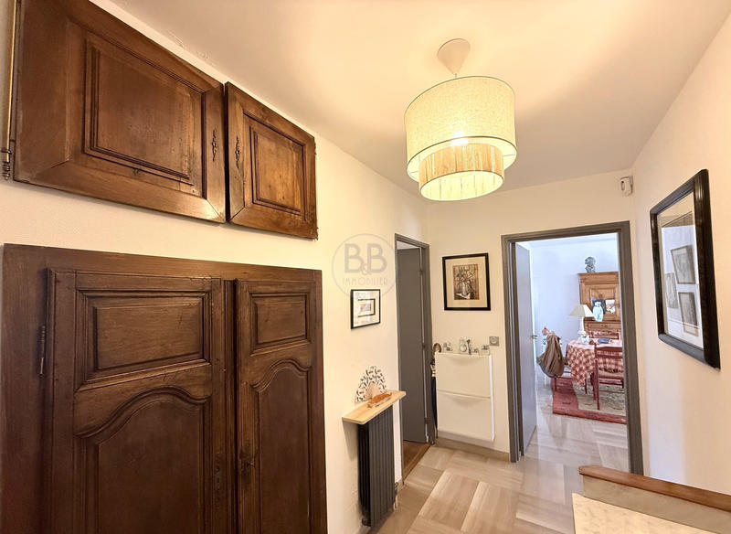 Appartement - 87 m² - 3 pièces