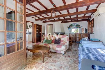 Maison - 213 m² - 10 pièces