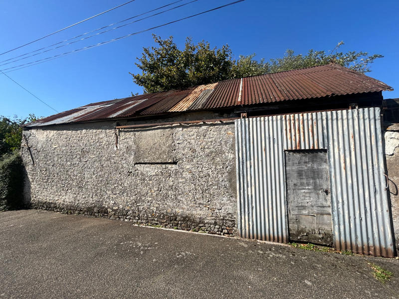 Parking / Garage - 30 m²