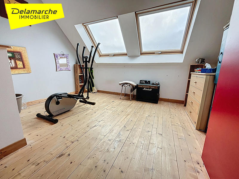 Maison - 202 m² - 10 pièces