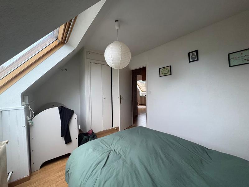 Pavillon - 93 m² - 4 pièces