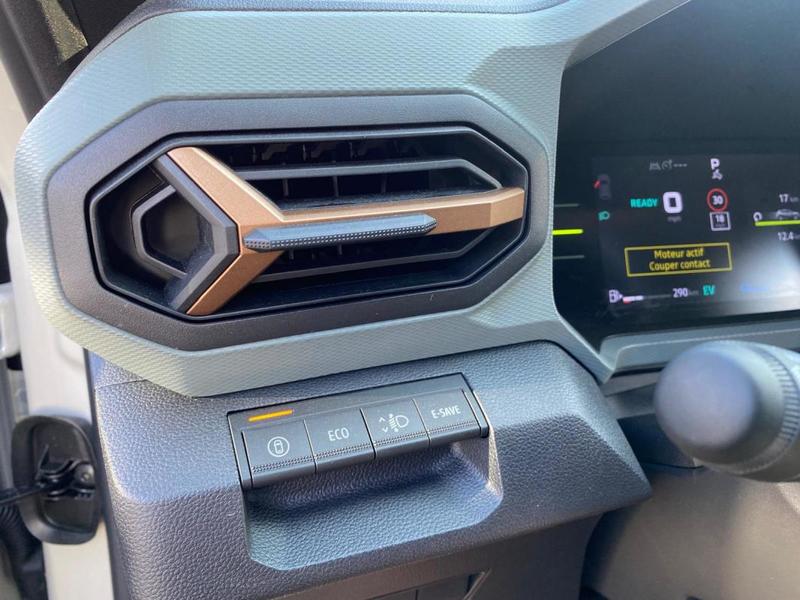 Dacia Duster Extrême hybride 145 cv CarPlay caméra Gps Clim disponible