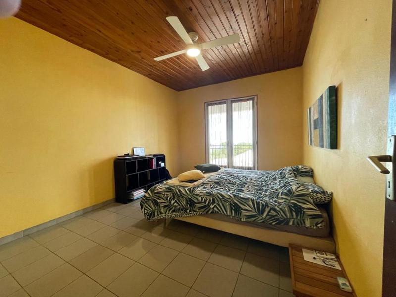 Maison - 202 m² - 7 pièces