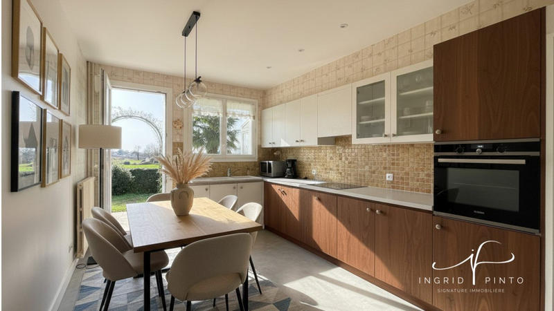 Maison - 95 m² - 4 pièces