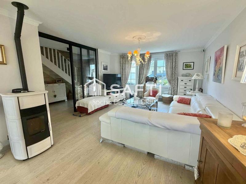 Maison - 140 m² - 5 pièces