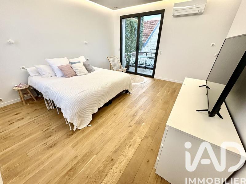 Maison - 190 m² - 6 pièces