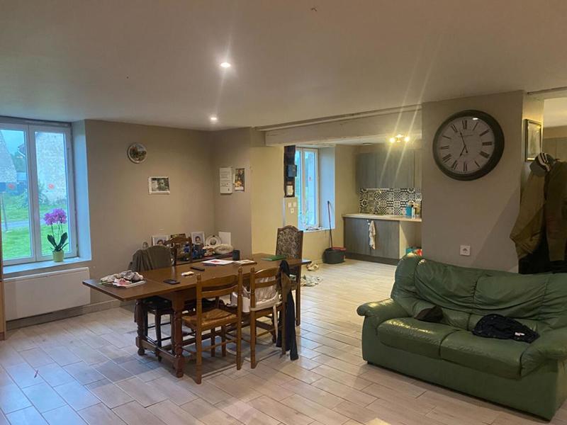 Maison - 102 m² - 4 pièces